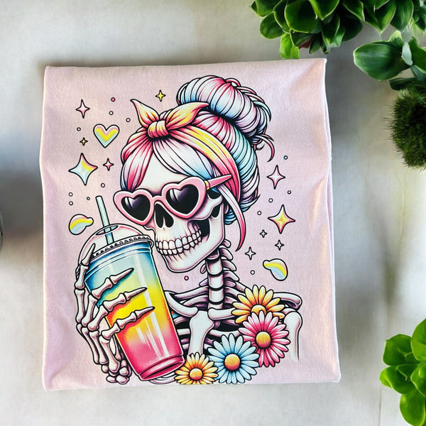 2XL Baby Pink Comfort Colors T-Shirt &  Colorful Skeleton With Drink