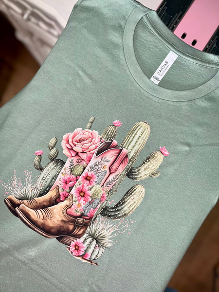Cowgirl Boots & Cactus- Sage Canva & Bellas Light Weight Sz Large