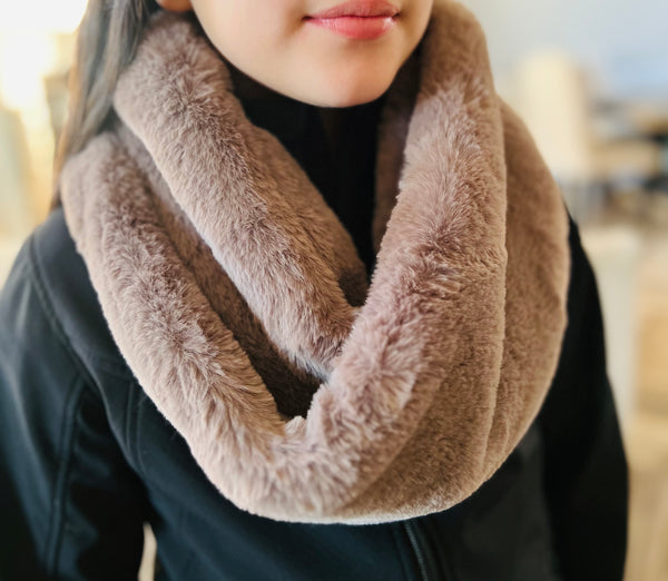 Canyon Whispy Infinity Scarf