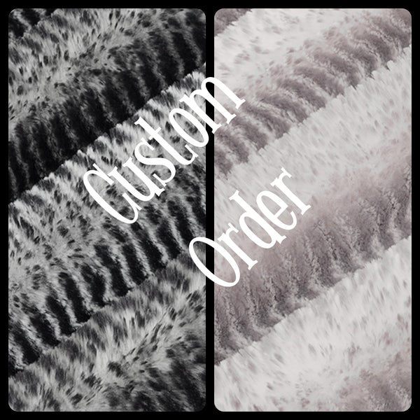 XL Custom Order- Tinsel & Black Arctic Owl