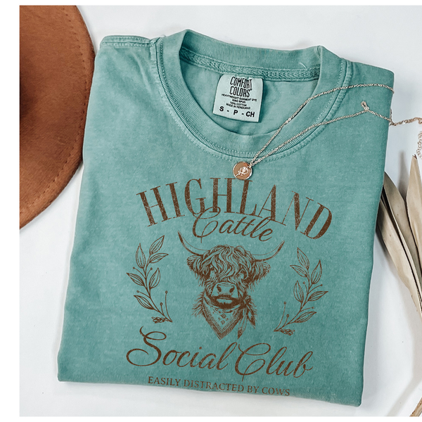 Comfort Colors Light Green T-Shirt Highland Cattle Social Club